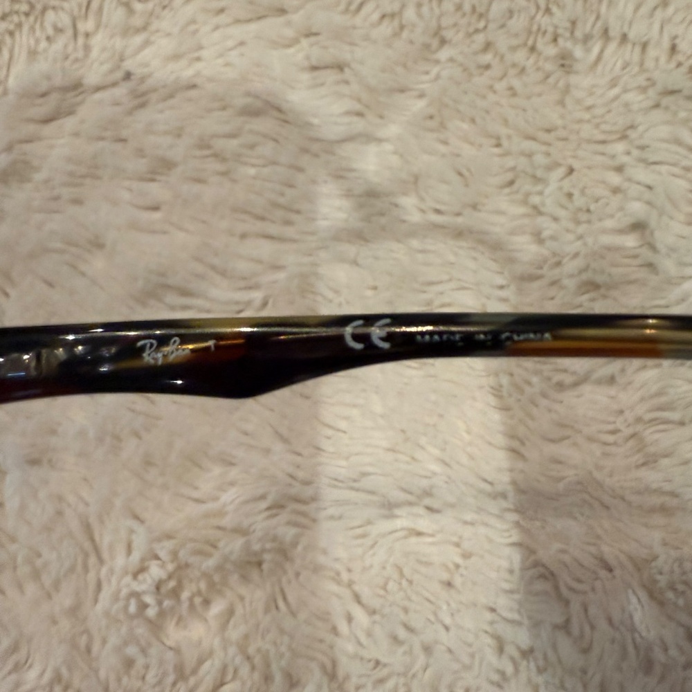 Ray-Ban eyeglass frames - Picture 4 of 4